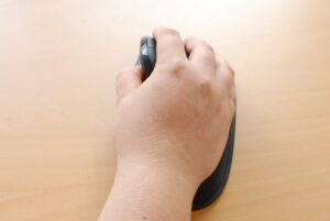Programmable Ergonomic Mouse NEWTRAL 3, Semi-vertical - Image 4